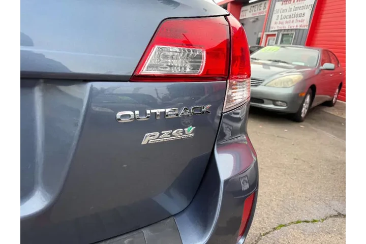 $5995 : 2014 Outback 2.5i Limited image 10