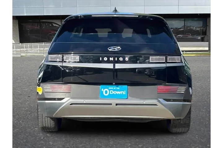 $17299 : Hyundai IONIQ 5 2023 SE 4dr image 8