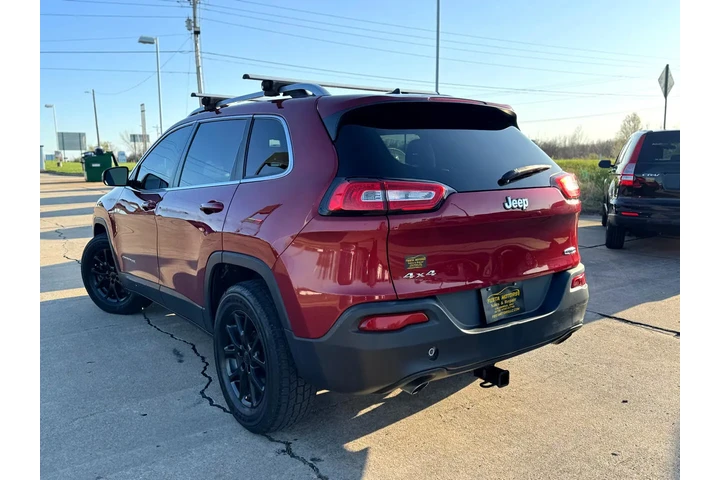 $7999 : 2014 Cherokee Latitude 4WD image 7