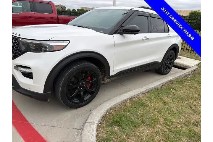 $38998 : Ford Explorer 2023 AWD ST 4d image 1