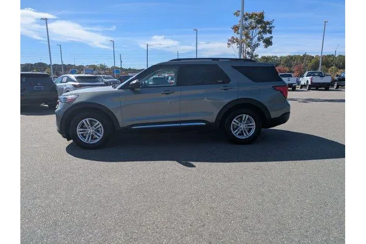 $26990 : Ford Explorer 2020 XLT 4dr S image 7