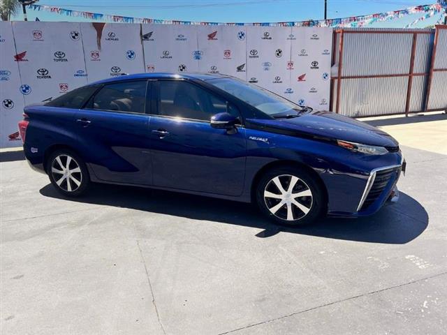 $9995 : Used 2019 Mirai Sedan for sal image 2