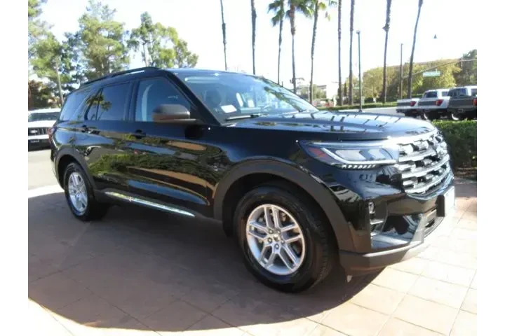 $36250 : Ford Explorer 2025 Active 4d image 6