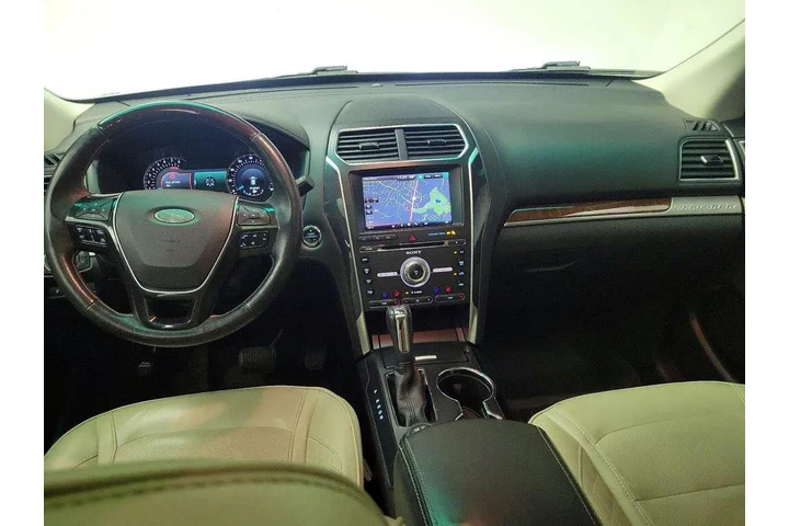 $20998 : Ford Explorer 2016 AWD Plati image 9