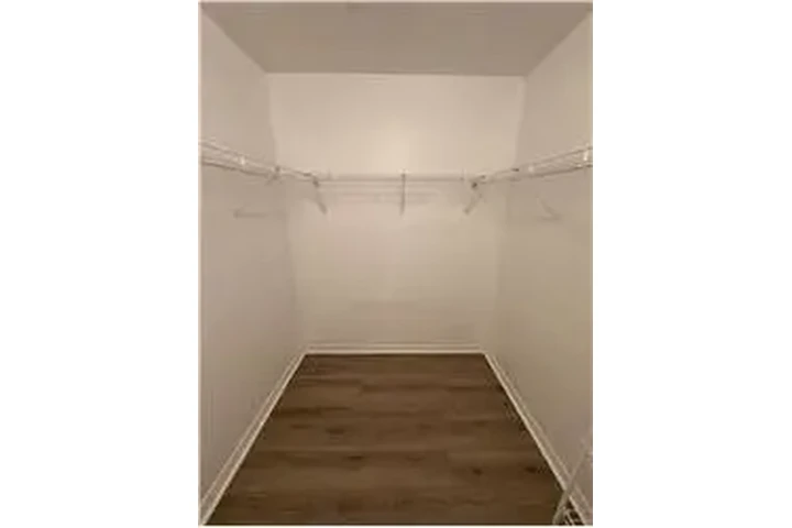 $2150 : Rental property with 3 bedro image 10