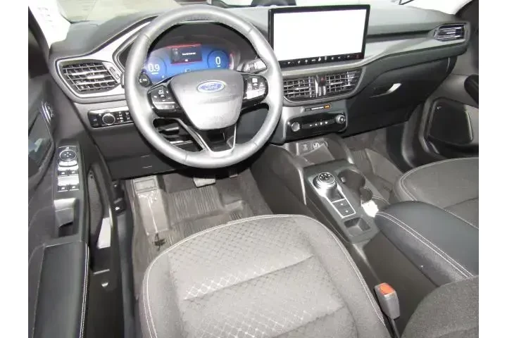 $24541 : Ford Escape 2023 AWD Active image 2