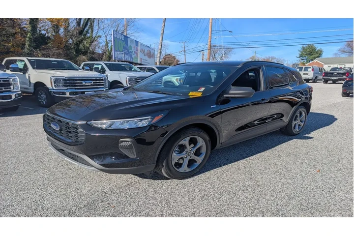 $23500 : Ford Escape 2025 ST-Line 4dr image 2