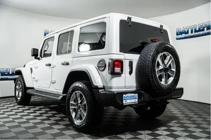$28900 : Jeep Wrangler Unlimited 2022 image 4