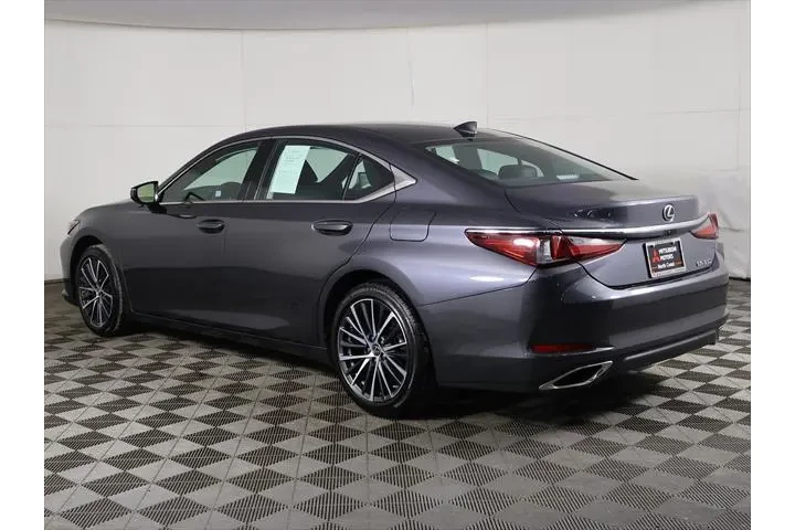 $39753 : Lexus ES 350 2025 4dr Sedan image 10