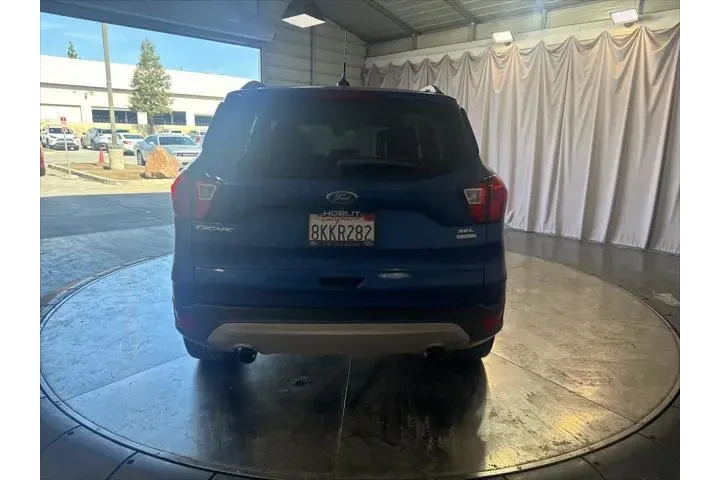 $10995 : Ford Escape 2019 SEL 4dr SUV image 6
