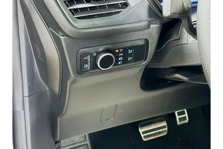 $25750 : Ford Escape Hybrid 2023 ST-L image 10