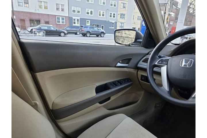 $8995 : 2008 Accord Sdn LX-P image 1