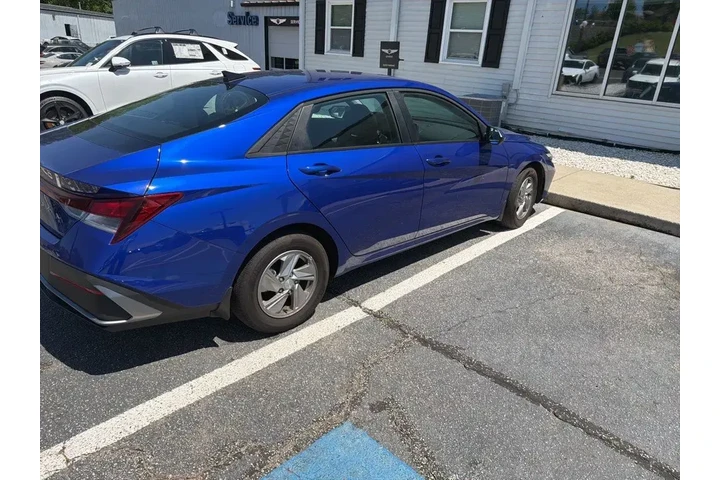 $21191 : Hyundai ELANTRA 2025 SE 4dr image 5
