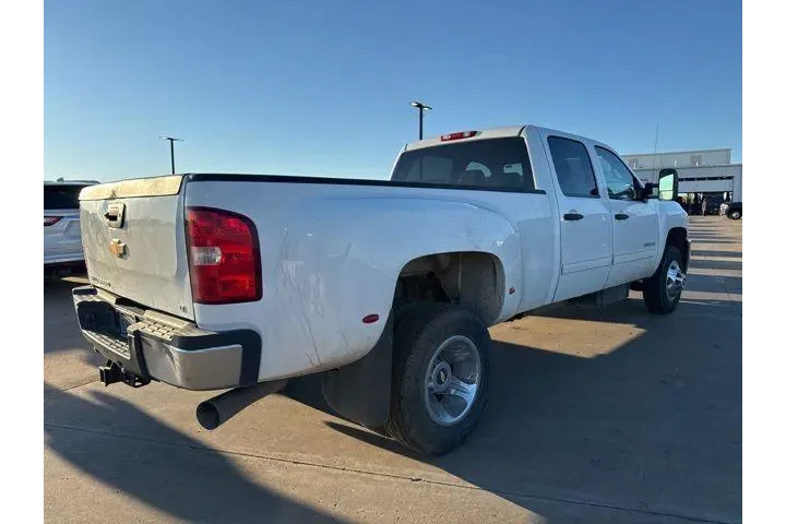 $24700 : Chevrolet Silverado 3500HD 2 image 4
