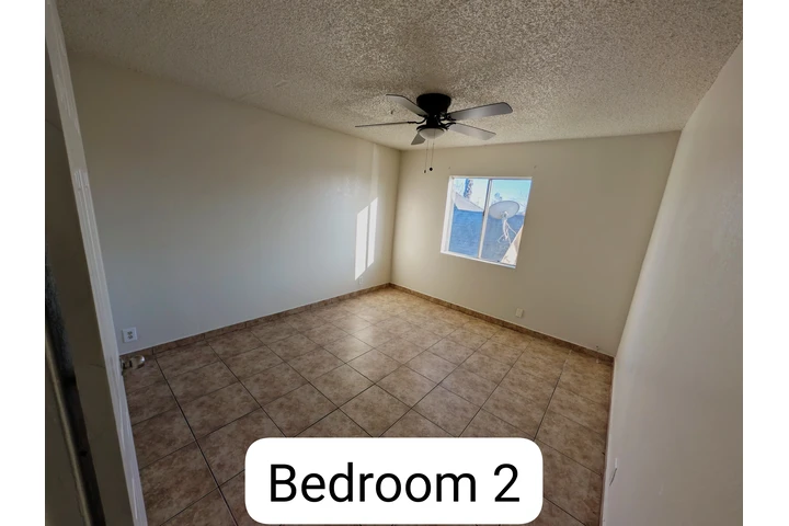 $2850 : 2 Bed + Bonus Room + Laundry image 4