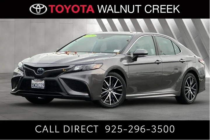$24900 : Toyota Camry Hybrid 2021 SE image 1
