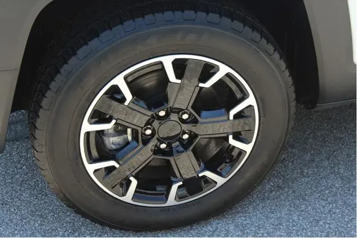 $21949 : Jeep Renegade 2023 4x4 Trail image 9