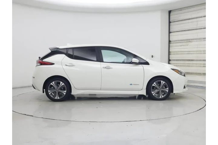 $12599 : Nissan LEAF 2019 SV 4dr Hatc image 7