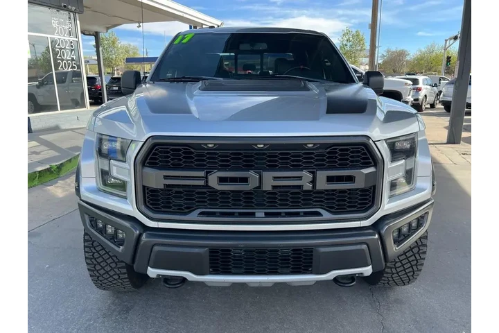 2017 F-150 Raptor SuperCrew 4 image 2