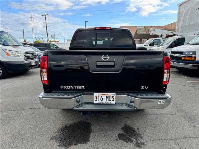 $22995 : 2019 Frontier Crew Cab 4x2 SV image 5