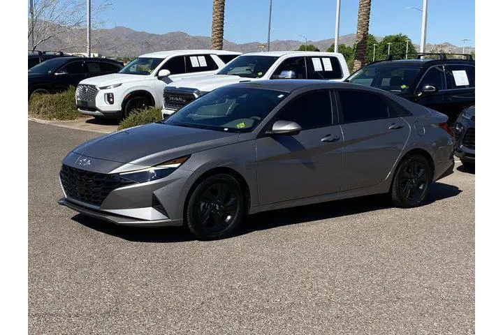 $15590 : Hyundai ELANTRA 2023 SEL 4dr image 7