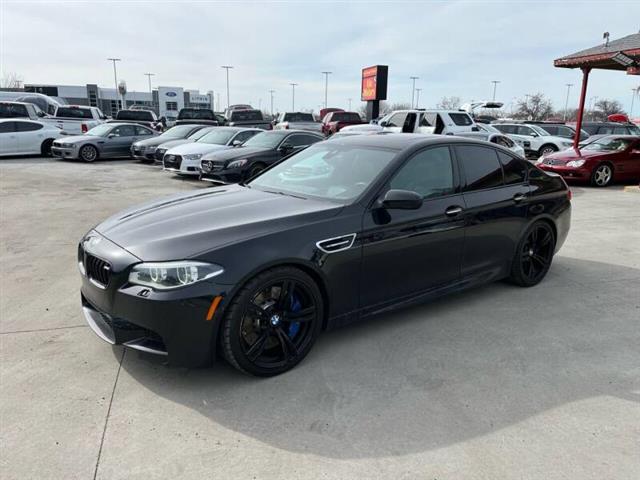 $35395 : 2015 BMW M5 image 5