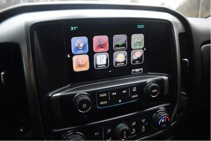 $18000 : Chevrolet Silverado 1500 201 image 9