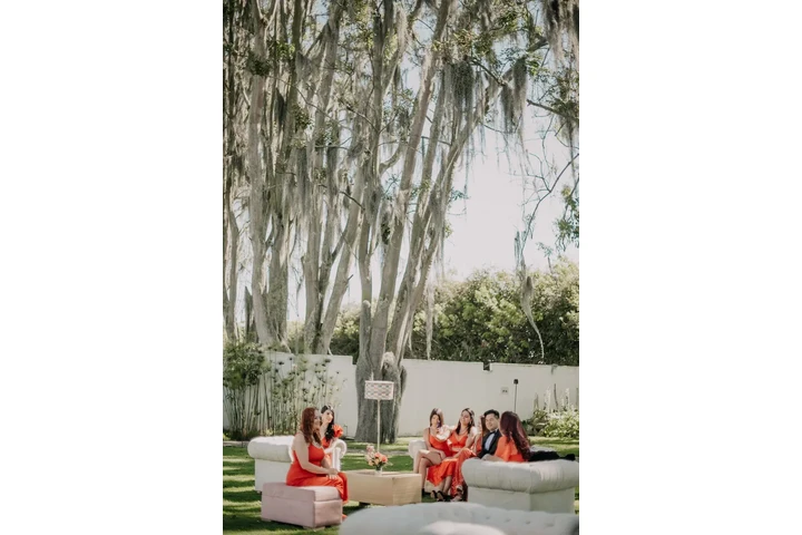 Alquiler de mobiliario image 6