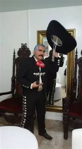 EL CHAPO Y SUS ESTRELLAS image 1