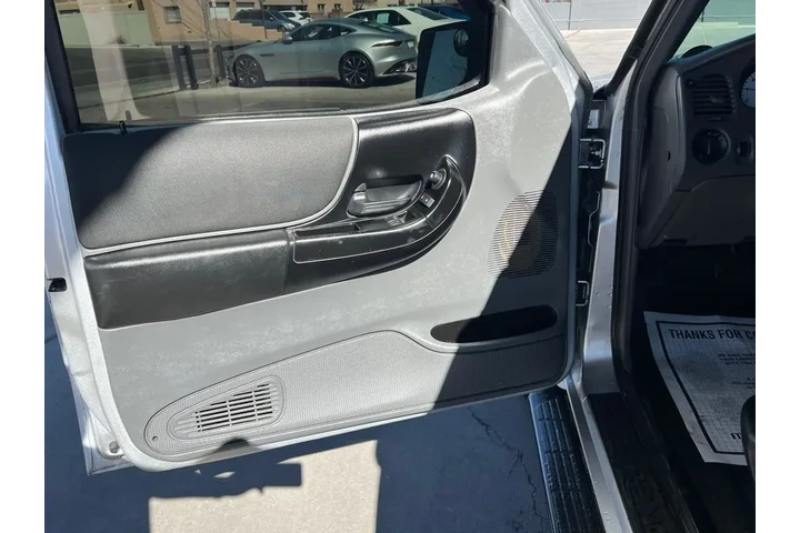 2010 Ranger XL SuperCab 2WD image 10