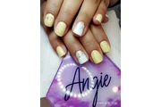 Manicurista colombiana thumbnail