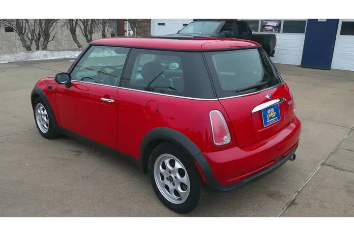 $5999 : 2005 MINI Cooper image 9