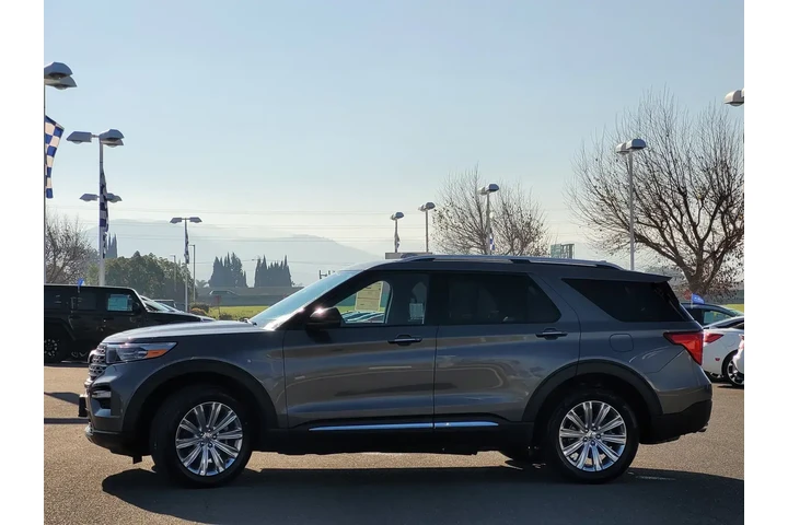 $32824 : Ford Explorer 2022 AWD Limit image 7