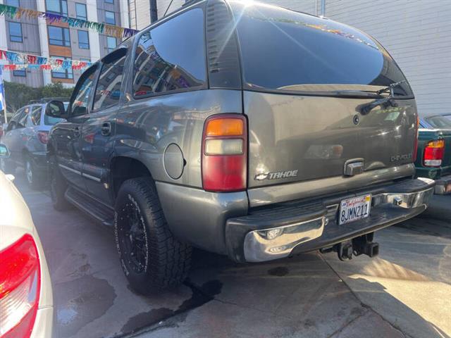 $4995 : 2001 Tahoe LT image 3