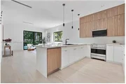 $8500 : Rental property with 4 bedro thumbnail