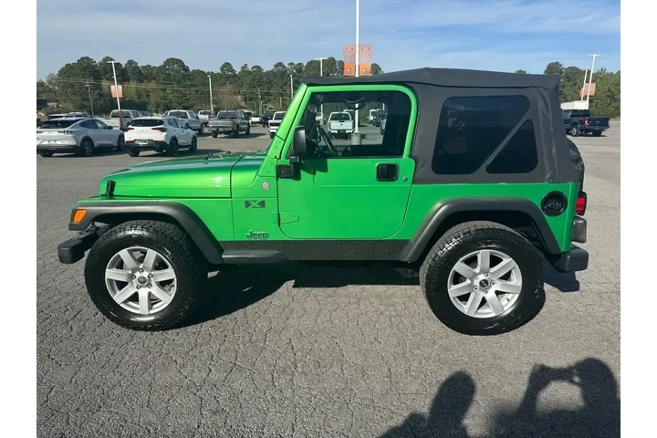 $15293 : Jeep Wrangler 2004 2dr X 4WD image 4