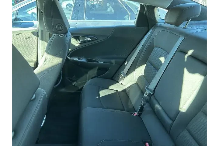 $18995 : Chevrolet Malibu 2024 LT 4dr image 7