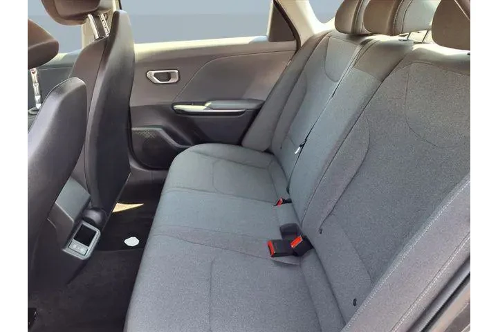 $20810 : Kia K4 2025 LXS 4dr Sedan image 6
