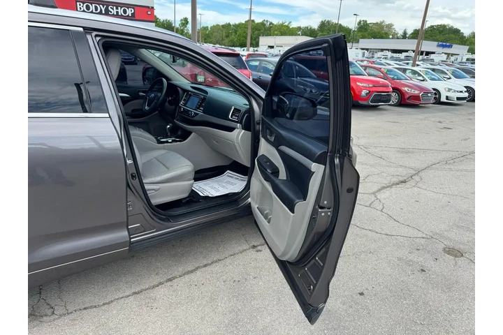 $12980 : 2015 Highlander AWD 4dr V6 XL image 8