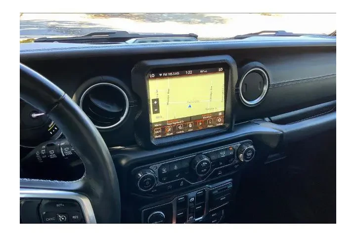 $33995 : Jeep Wrangler 2023 4x4 Sahar image 7