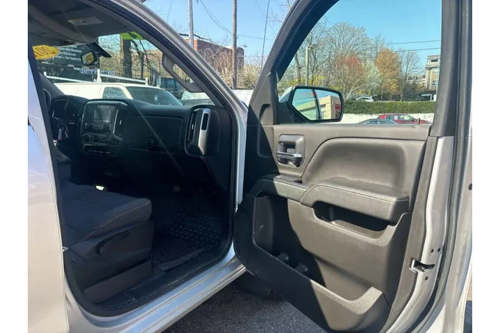 $17999 : 2018 Silverado 1500 LT image 8