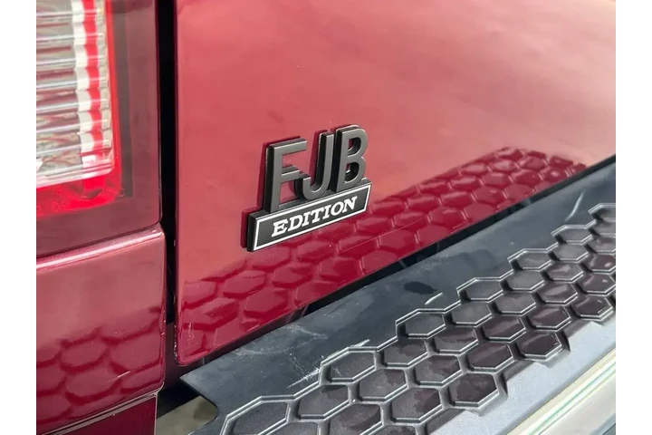 $21120 : Ram 1500 Classic 2019 4x2 Tr image 8