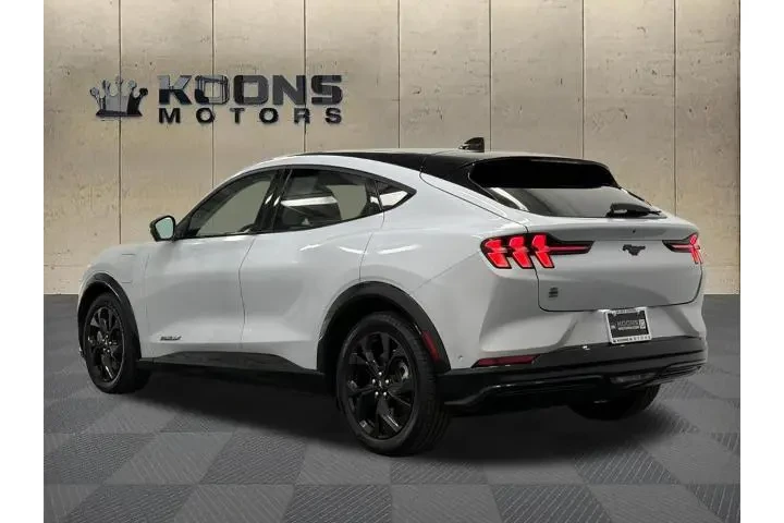 $35000 : Ford Mustang Mach-E 2023 AWD image 6