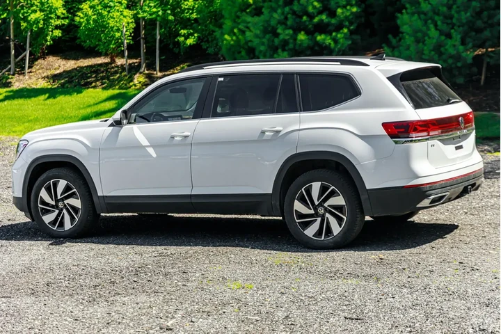 $25595 : Volkswagen Atlas 2024 AWD SE image 5