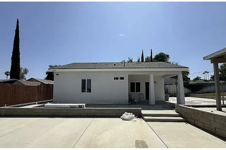 $1540 : HOUSE FOR RENT IN RIVERSIDE CA image 1