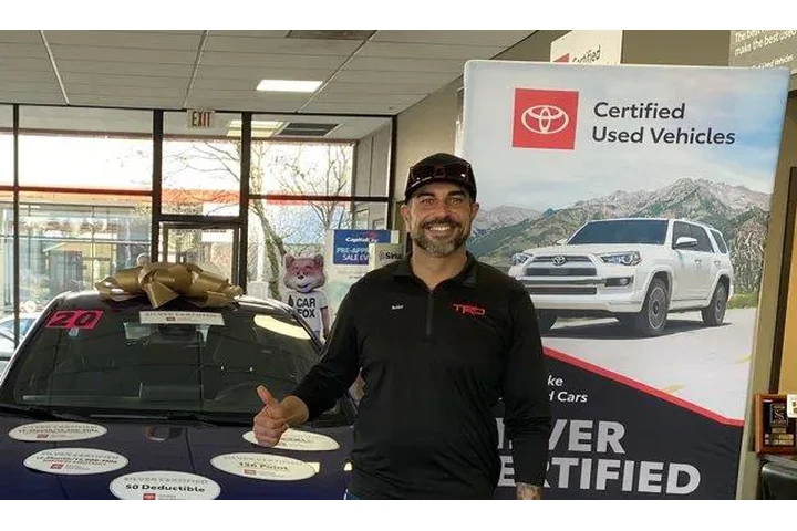 $17441 : Toyota Corolla 2017 LE 4dr S image 4