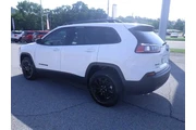 $25980 : Jeep Cherokee 2023 4x4 Altit thumbnail