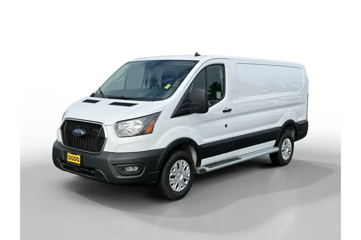 $32992 : Ford Transit 2024 250 3dr SW image 1