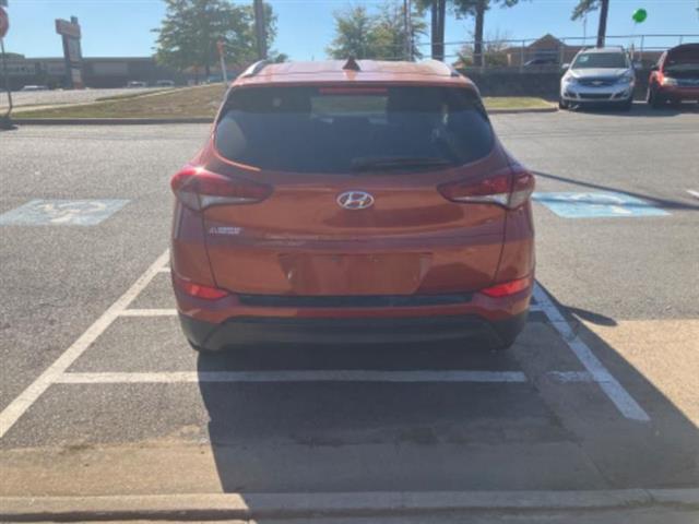 2017 Tucson image 5