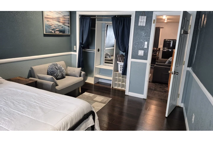 $1 : Estudio A image 10